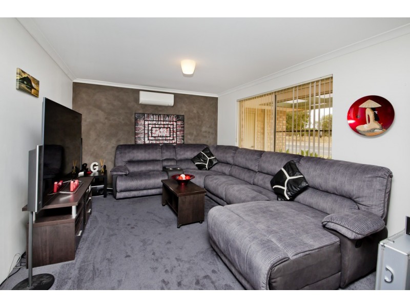 121 Bottlebrush Drive, Kiara WA 6054