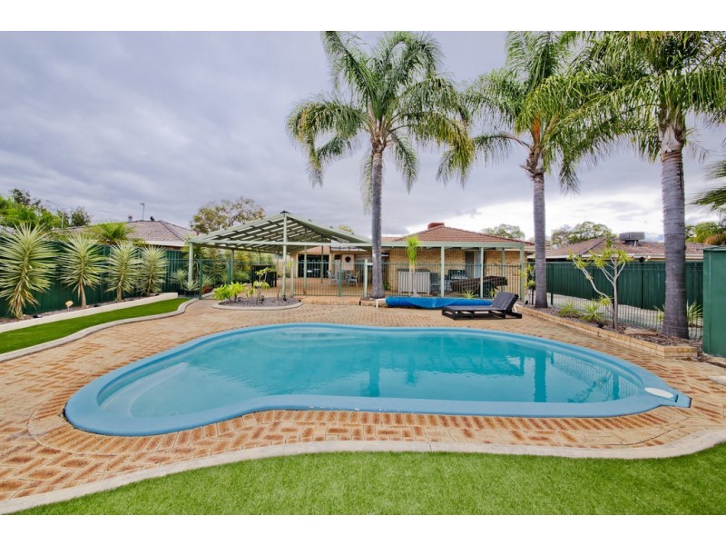 121 Bottlebrush Drive, Kiara WA 6054