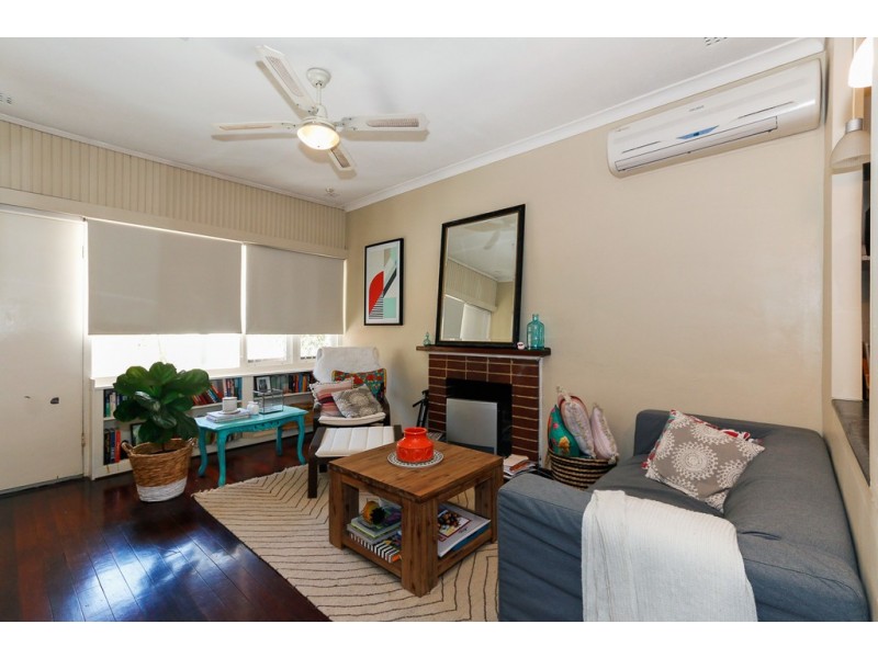 17 Hawkins Street, Embleton WA 6062