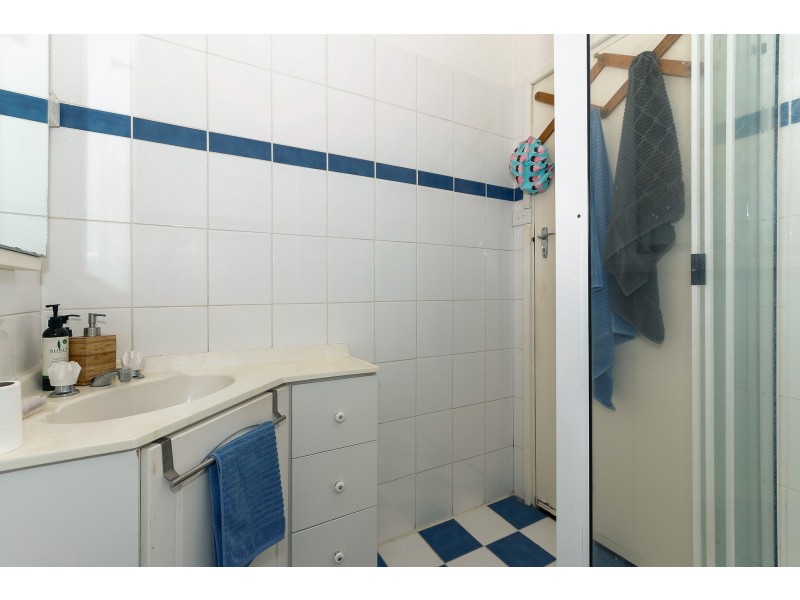 17 Hawkins Street, Embleton WA 6062