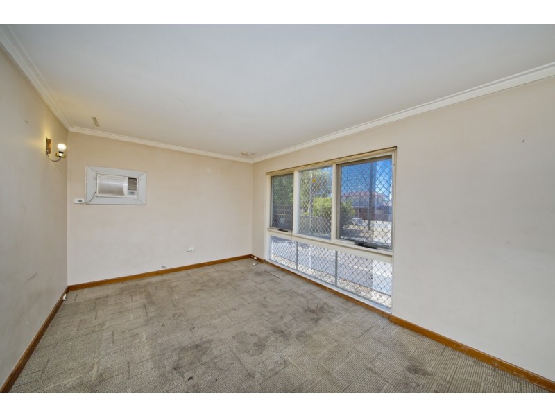 32 Treen Street, Balga WA 6061