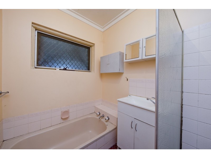 32 Treen Street, Balga WA 6061