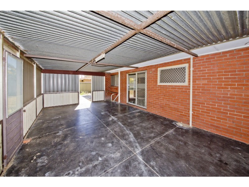 32 Treen Street, Balga WA 6061