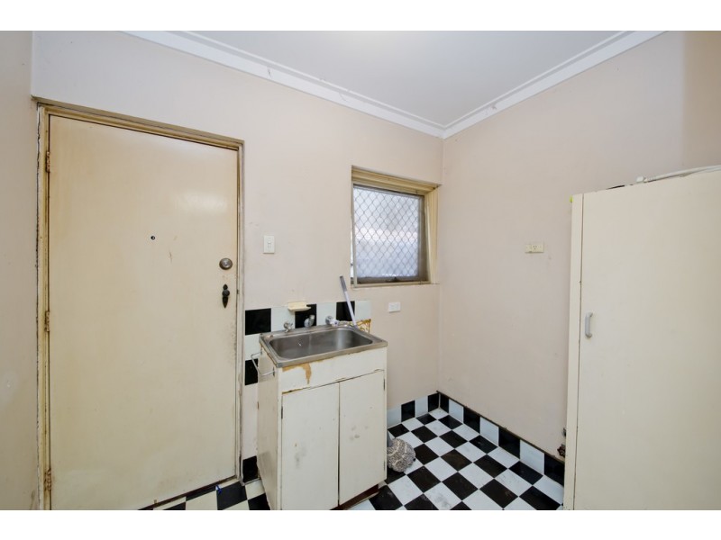 32 Treen Street, Balga WA 6061