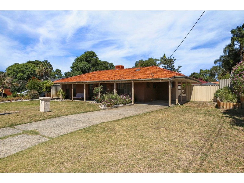 25 Jardine Court, Thornlie WA 6108
