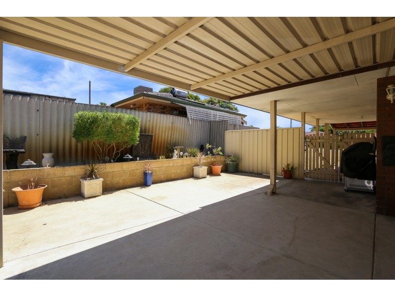 25 Jardine Court, Thornlie WA 6108