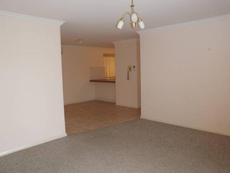 1/362 Light Street, Dianella WA 6059