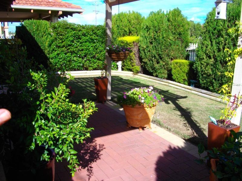 1/362 Light Street, Dianella WA 6059