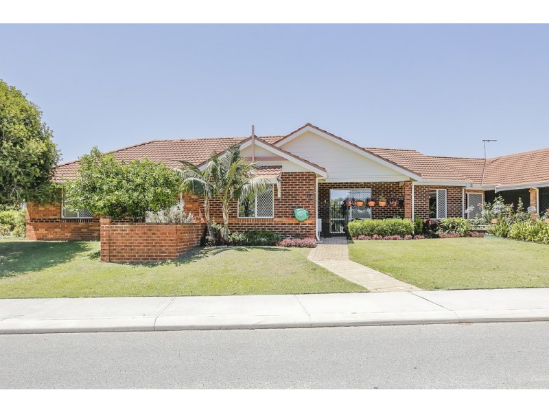 2/6 Fragrant Gardens, Mirrabooka WA 6061