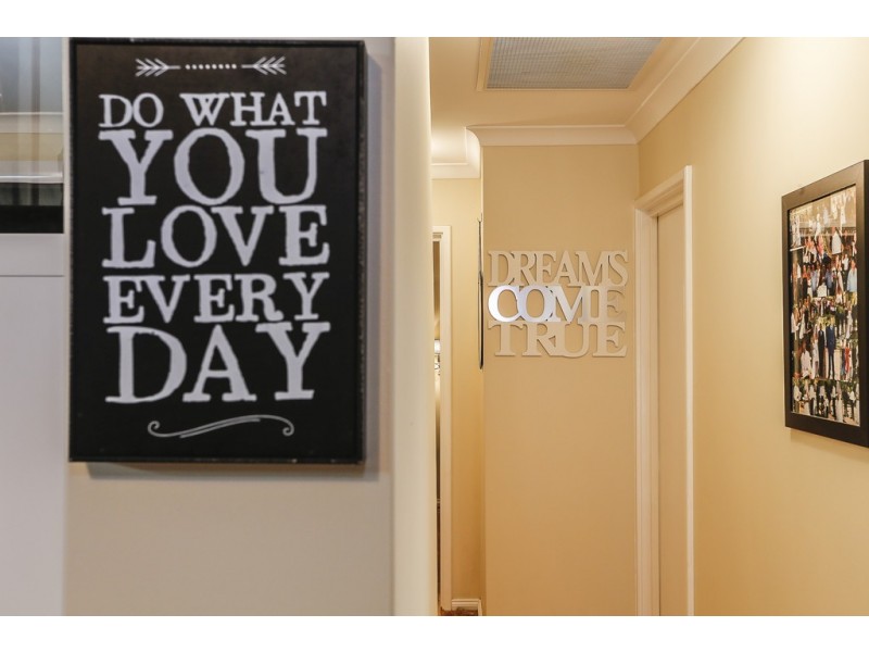 2/6 Fragrant Gardens, Mirrabooka WA 6061