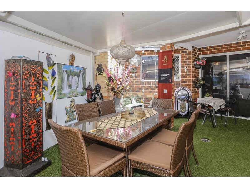 2/6 Fragrant Gardens, Mirrabooka WA 6061