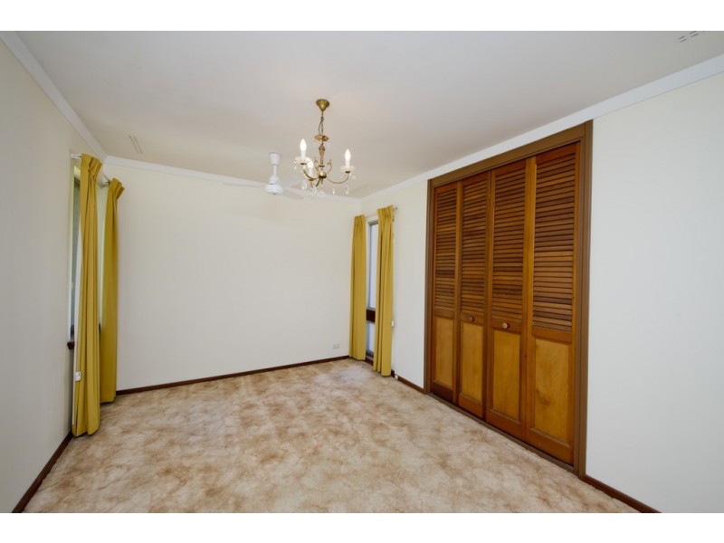 19 Lyndhurst Street, Dianella WA 6059