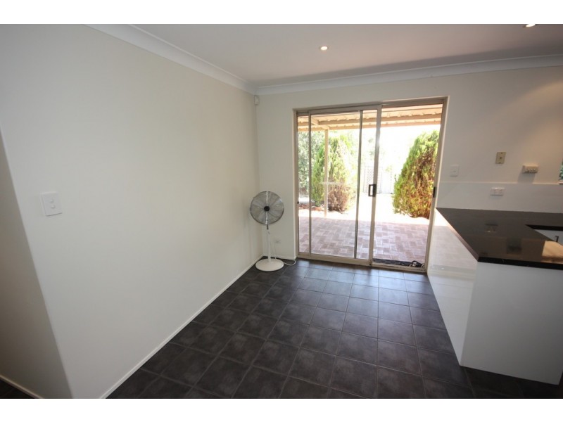 10 Mitchell Court, Beechboro WA 6063