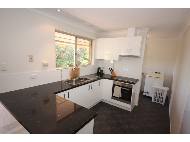 10 Mitchell Court, Beechboro WA 6063