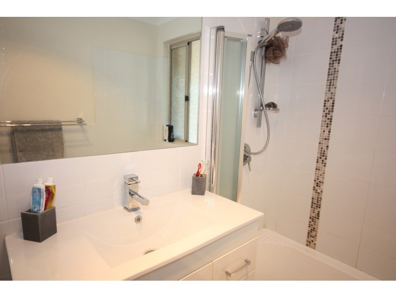 10 Mitchell Court, Beechboro WA 6063