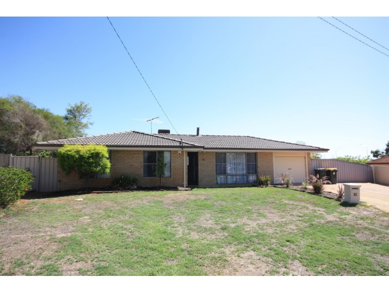 10 Mitchell Court, Beechboro WA 6063