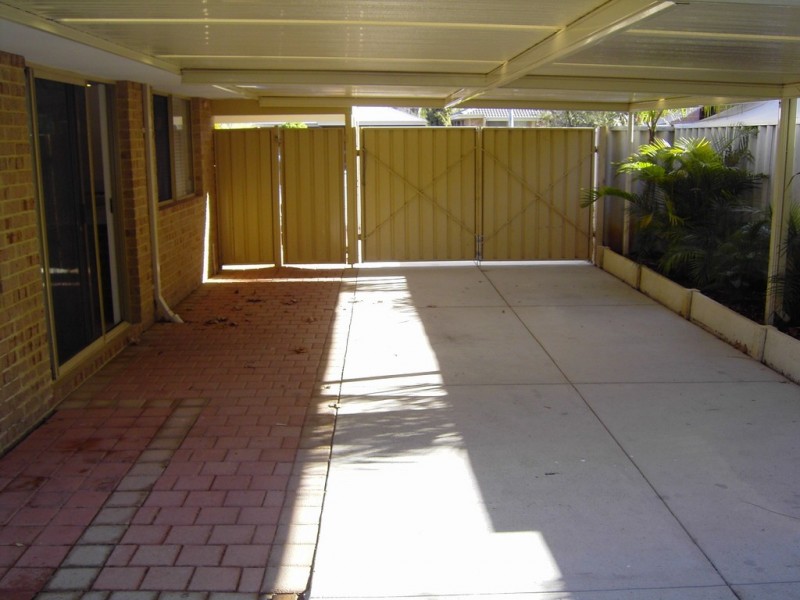 2 Seabrook Place, Success WA 6164