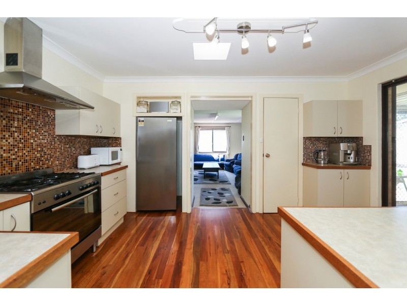 14 Wicks St, Eden Hill WA 6054