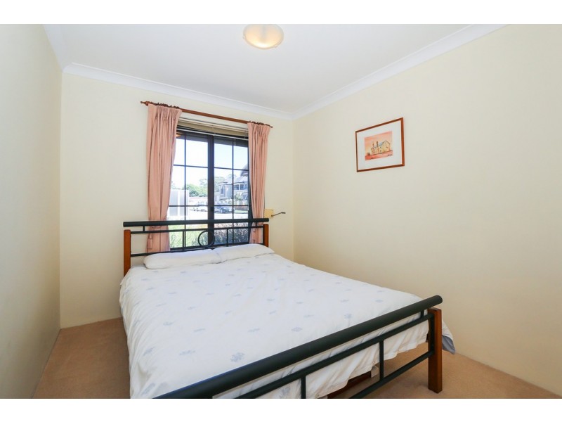 14 Wicks St, Eden Hill WA 6054
