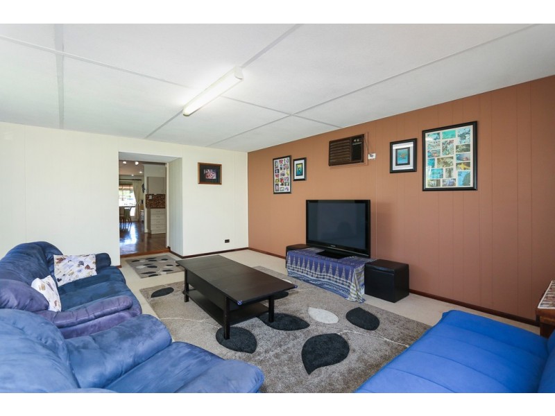 14 Wicks St, Eden Hill WA 6054