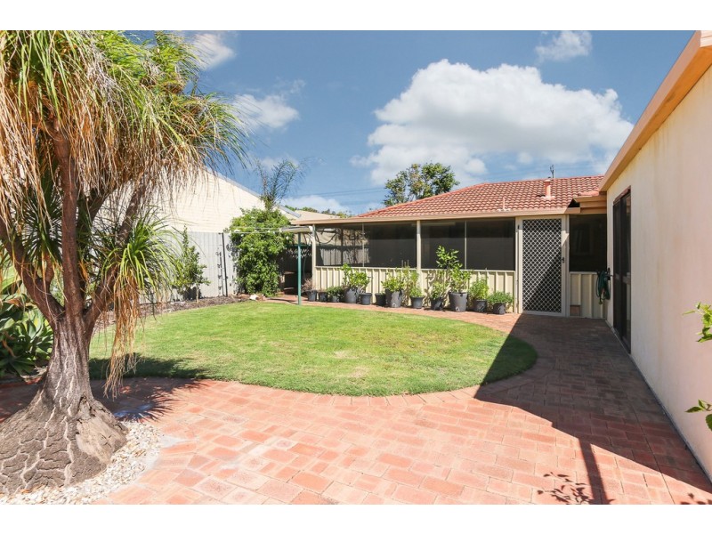 14 Wicks St, Eden Hill WA 6054