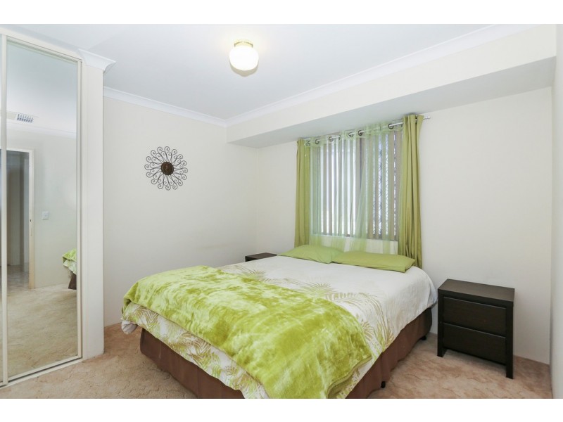 45 Oakleaf Circle, Mirrabooka WA 6061