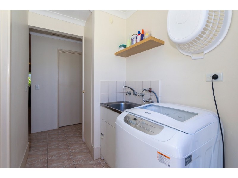 45 Oakleaf Circle, Mirrabooka WA 6061