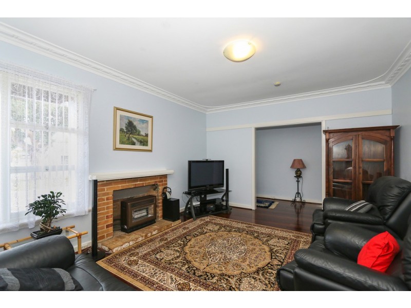 24 Leeds Street, Dianella WA 6059