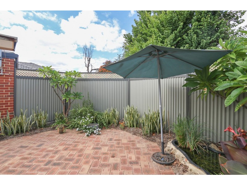 24 Leeds Street, Dianella WA 6059