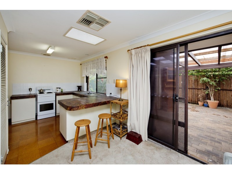 12 Kenton Court, Kingsley WA 6026