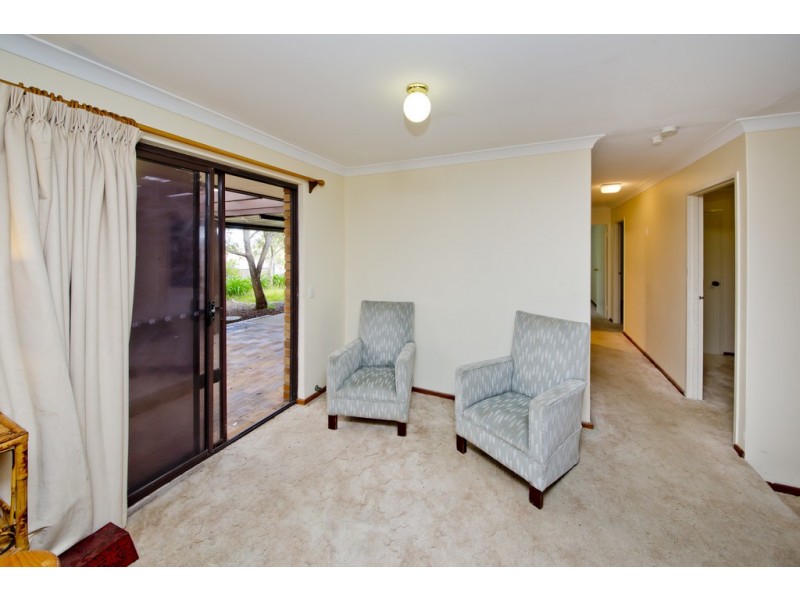 12 Kenton Court, Kingsley WA 6026