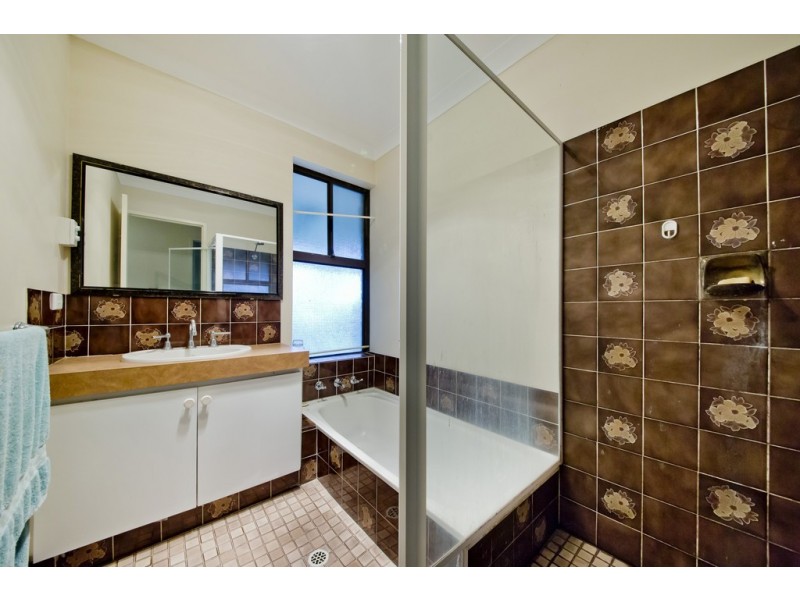 12 Kenton Court, Kingsley WA 6026