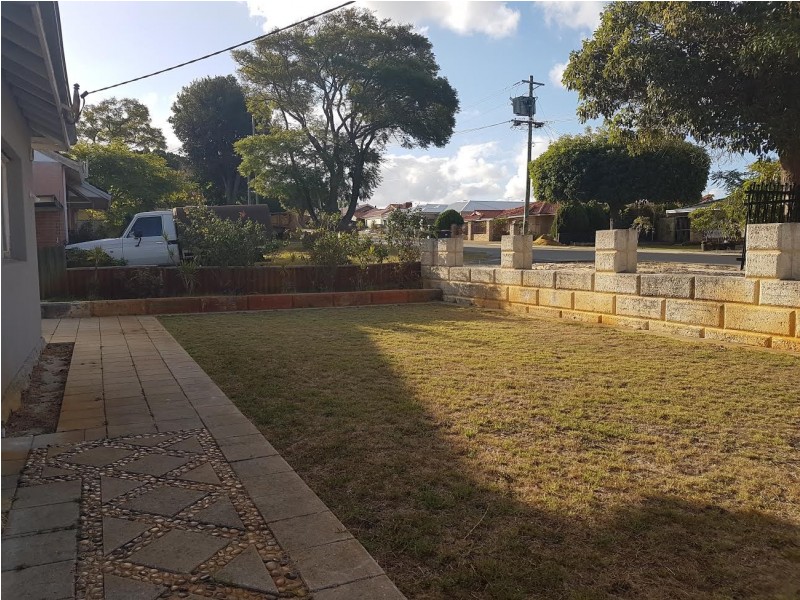 33 Houston Avenue, Dianella WA 6059