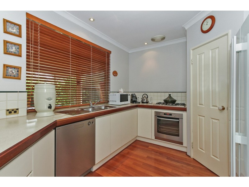 21 Wildflower Cir, Ellenbrook WA 6069