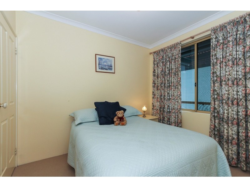 21 Wildflower Cir, Ellenbrook WA 6069