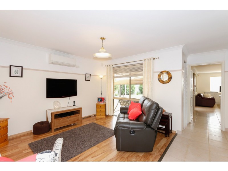 20 River Fig Place, Alexander Heights WA 6064