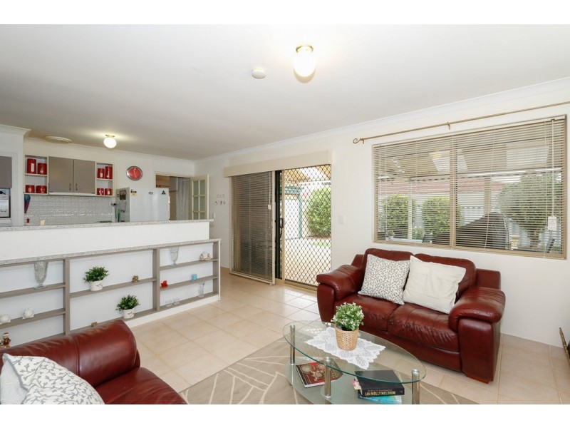 20 River Fig Place, Alexander Heights WA 6064