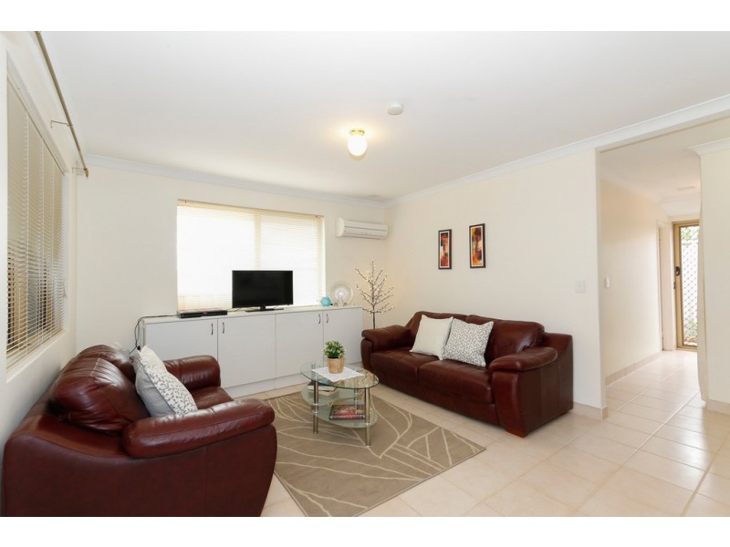 20 River Fig Place, Alexander Heights WA 6064