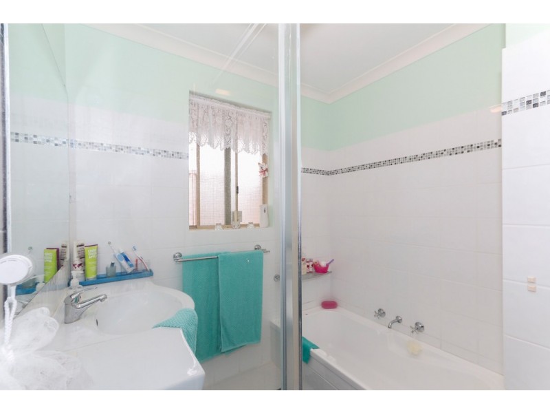 20 River Fig Place, Alexander Heights WA 6064