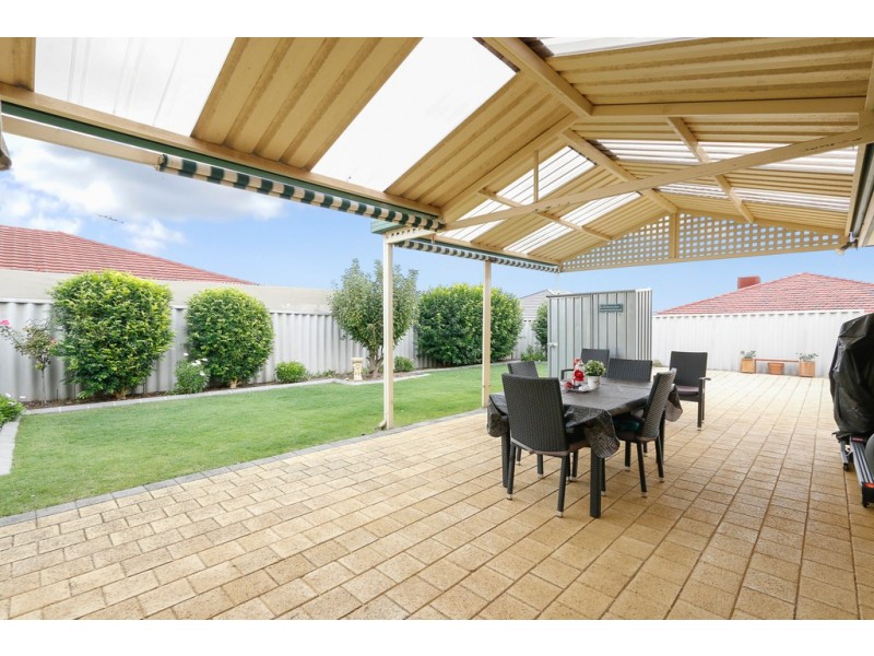 20 River Fig Place, Alexander Heights WA 6064