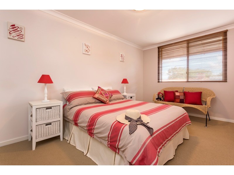 18b Malton Court, Dianella WA 6059