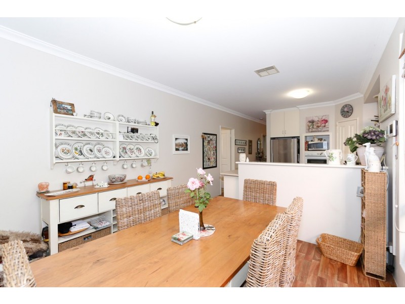 9 Johnson Avenue, Guildford WA 6055