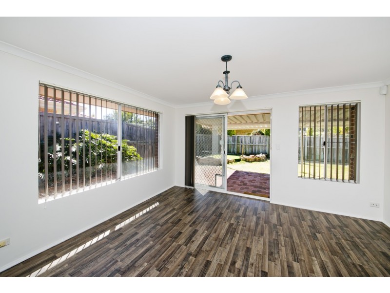 6 Angophora Ave, Ellenbrook WA 6069