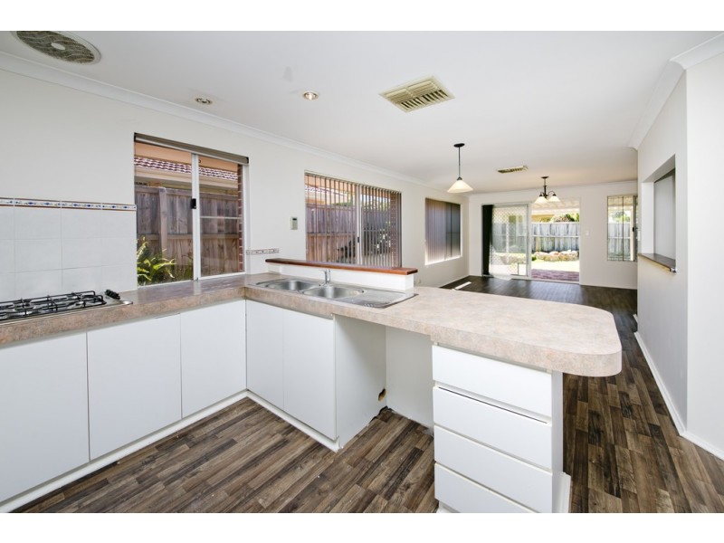 6 Angophora Ave, Ellenbrook WA 6069