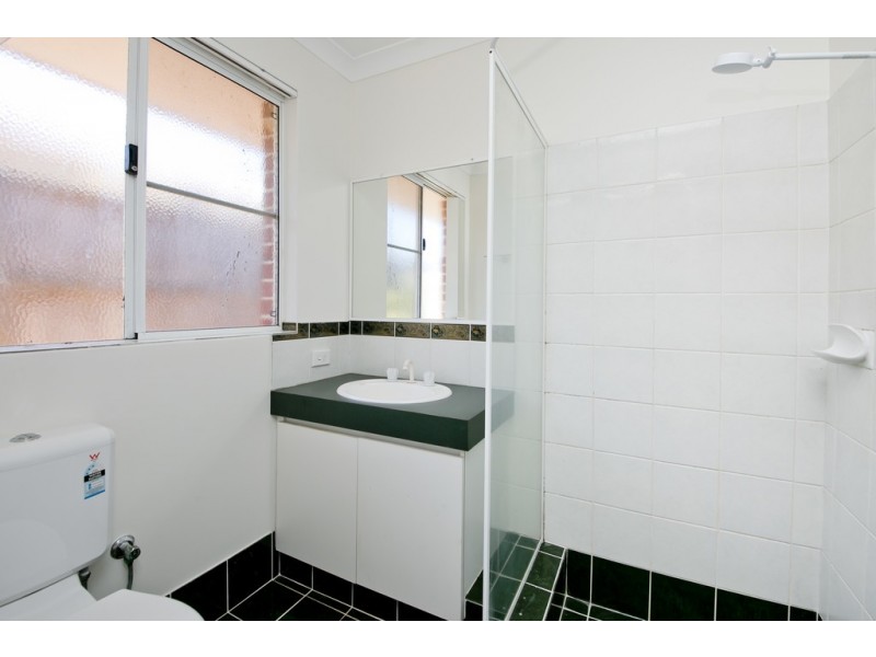 6 Angophora Ave, Ellenbrook WA 6069