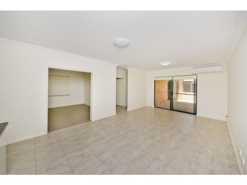 105 Hayes Ave, Yokine WA 6060