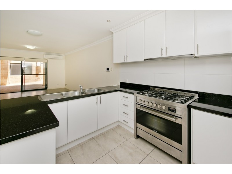 105 Hayes Ave, Yokine WA 6060