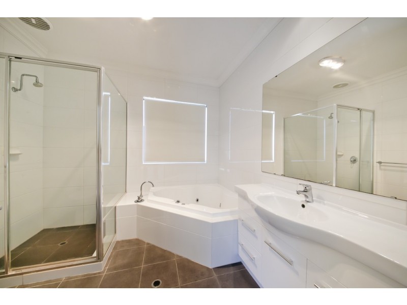 105 Hayes Ave, Yokine WA 6060
