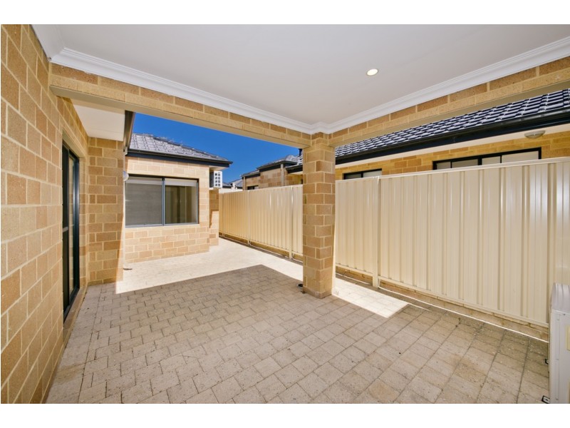 105 Hayes Ave, Yokine WA 6060