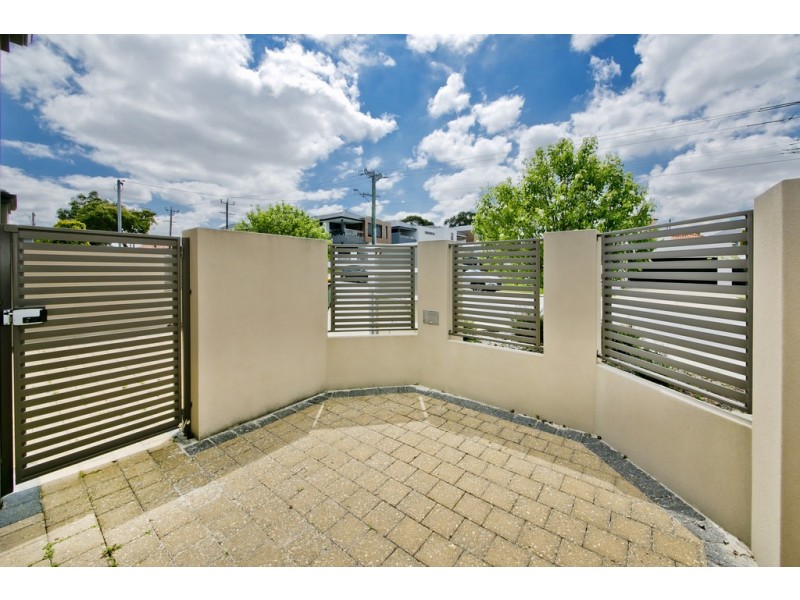 107 Hayes Ave, Yokine WA 6060